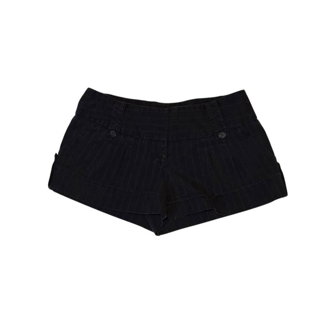 TRACY EVANS LIMITED Black Pinstripe Shorts Juniors‎ 1